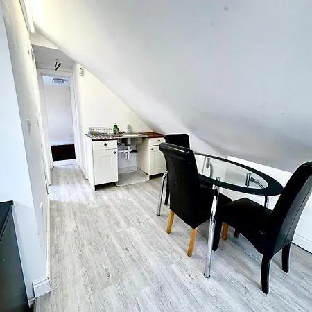 公寓 Attic Conversion *